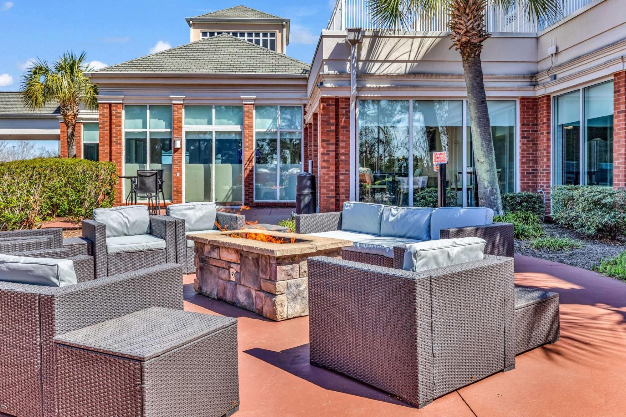 Hilton Garden Inn Myrtle Beach/Coastal Grand Mall Екстер'єр фото