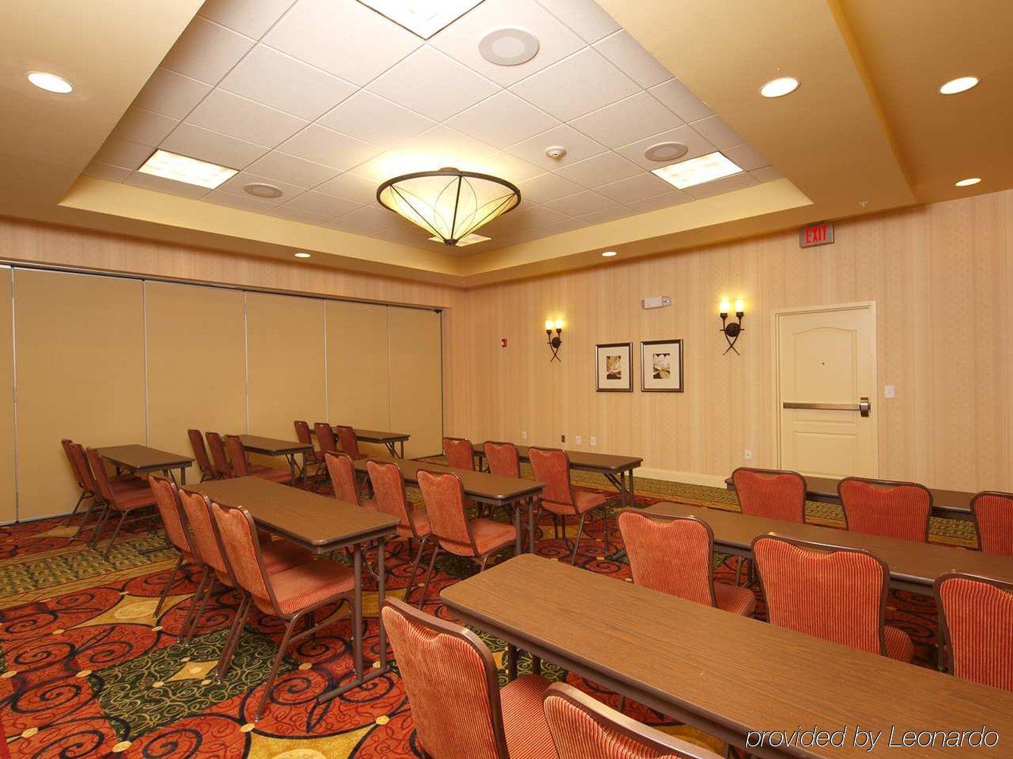 Hilton Garden Inn Myrtle Beach/Coastal Grand Mall Бізнес фото